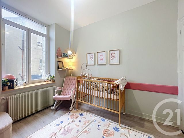 Appartement T3 &agrave; vendre - 3 pi&egrave;ces - 76 m2 - Ste Sigolene - 43 - AUVERGNE
