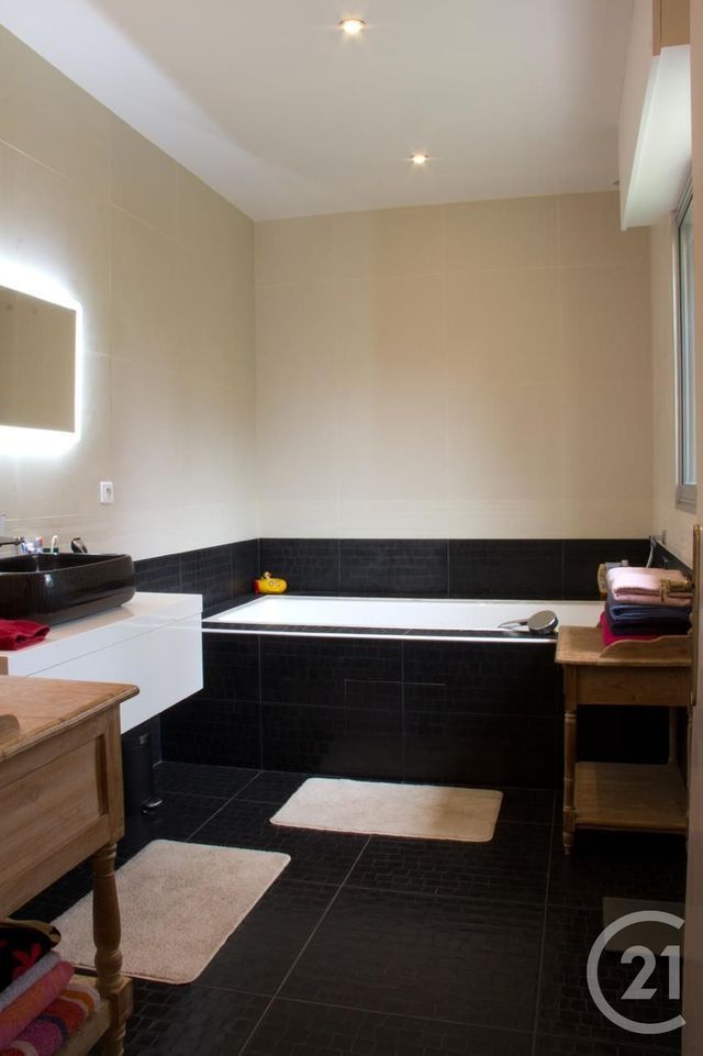 Maison &agrave; vendre - 7 pi&egrave;ces - 350 m2 - Pacy Sur Eure - 27 - HAUTE-NORMANDIE