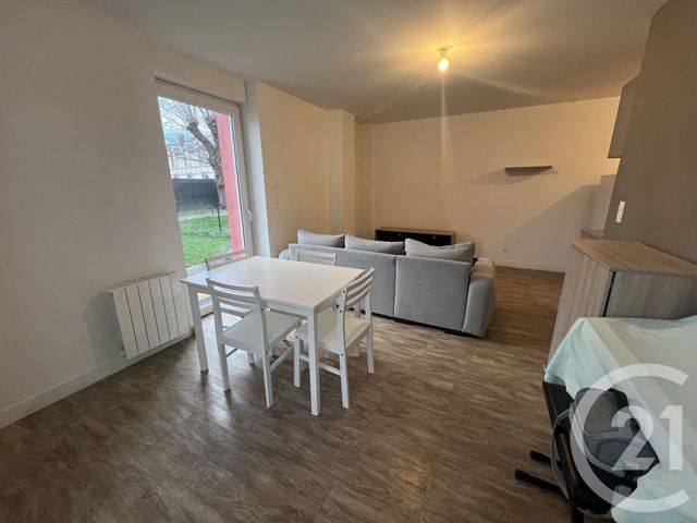 Appartement F2 &agrave; louer - 2 pi&egrave;ces - 43,91 m2 - Caillouet Orgeville - 27 - HAUTE-NORMANDIE