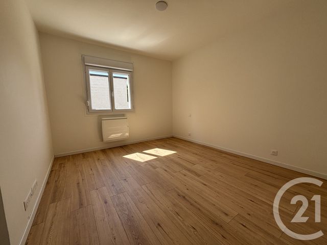 Maison &agrave; louer - 4 pi&egrave;ces - 87,33 m2 - Pacy Sur Eure - 27 - HAUTE-NORMANDIE