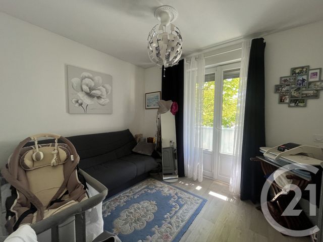 Appartement F4 &agrave; vendre - 4 pi&egrave;ces - 85 m2 - Lisieux - 14 - BASSE-NORMANDIE