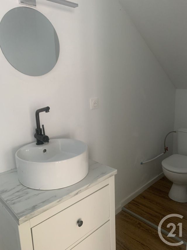 Appartement Local à louer - 2 pièces - 31 m2 - Orbec - 14 - BASSE-NORMANDIE