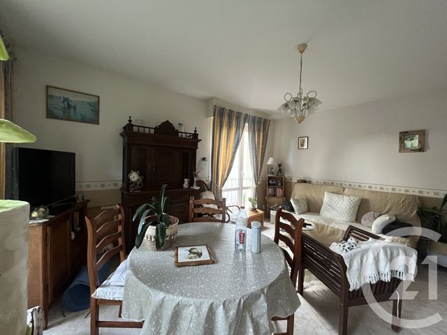 Appartement F2 &agrave; vendre - 2 pi&egrave;ces - 54,63 m2 - Lisieux - 14 - BASSE-NORMANDIE