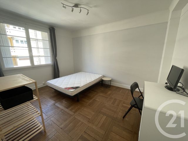 Appartement F4 &agrave; vendre - 5 pi&egrave;ces - 103 m2 - Lisieux - 14 - BASSE-NORMANDIE