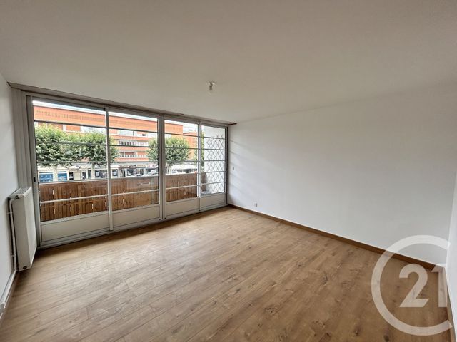 Appartement F5 &agrave; vendre - 5 pi&egrave;ces - 101 m2 - Lisieux - 14 - BASSE-NORMANDIE