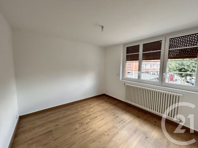 Appartement F5 &agrave; vendre - 5 pi&egrave;ces - 101 m2 - Lisieux - 14 - BASSE-NORMANDIE