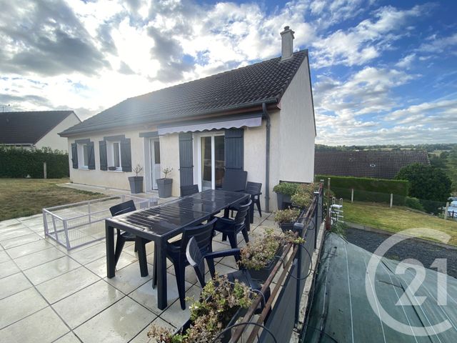 Prix immobilier ST MARTIN DE LA LIEUE - Photo d’une maison vendue