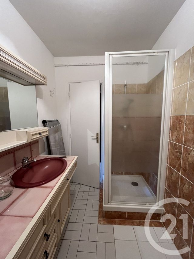 Appartement F3 à vendre - 3 pièces - 79,30 m2 - Lisieux - 14 - BASSE-NORMANDIE