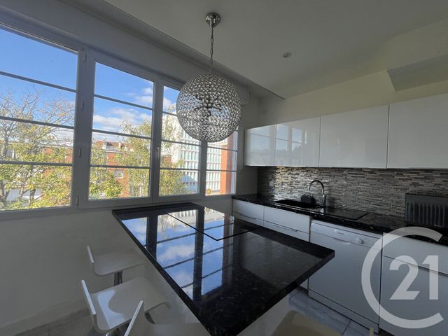 Appartement F5 à vendre - 5 pièces - 105 m2 - Lisieux - 14 - BASSE-NORMANDIE