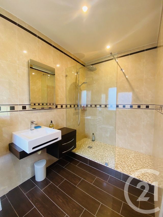 Maison à vendre - 7 pièces - 270 m2 - Hermival Les Vaux - 14 - BASSE-NORMANDIE