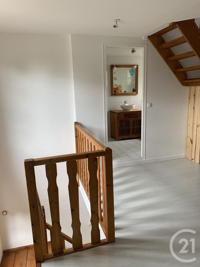 Maison &agrave; louer - 5 pi&egrave;ces - 146 m2 - Livarot Pays D Auge - 14 - BASSE-NORMANDIE