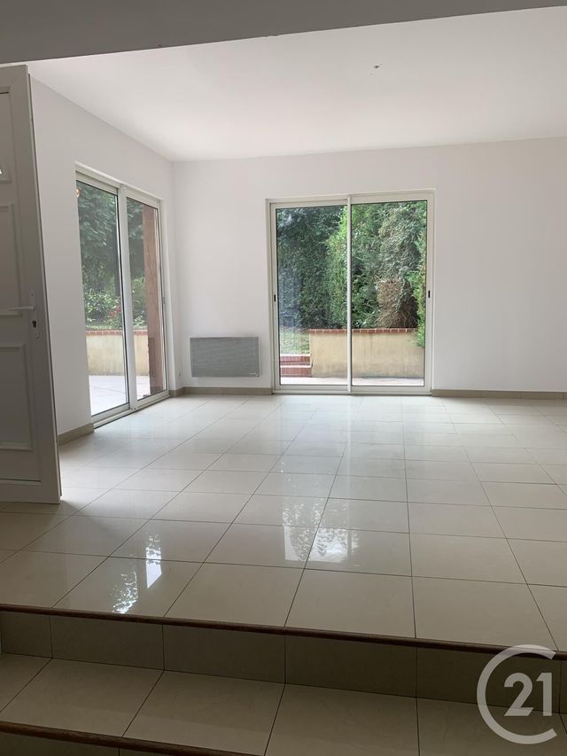 Maison &agrave; louer - 5 pi&egrave;ces - 146 m2 - Livarot Pays D Auge - 14 - BASSE-NORMANDIE