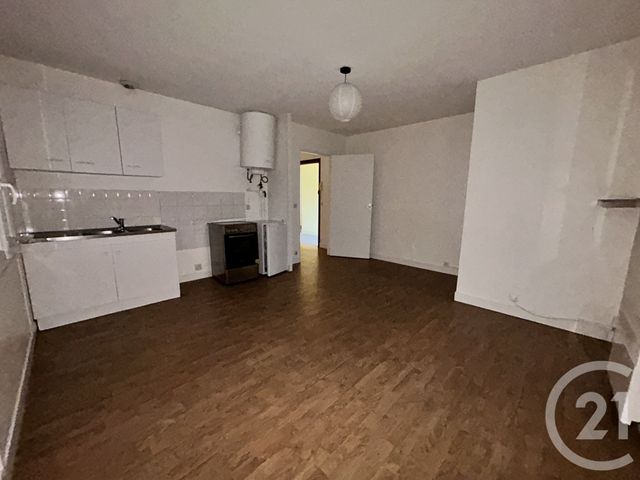 Appartement F2 &agrave; louer - 2 pi&egrave;ces - 35,47 m2 - Lisieux - 14 - BASSE-NORMANDIE