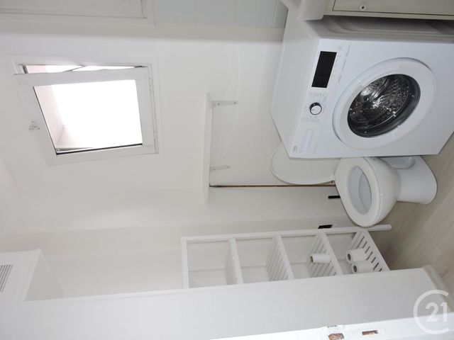 Appartement F2 &agrave; louer - 2 pi&egrave;ces - 36,26 m2 - Lisieux - 14 - BASSE-NORMANDIE