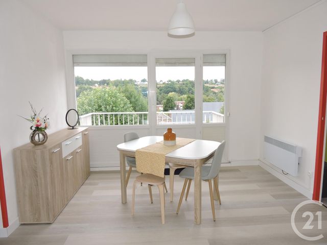 Appartement F2 &agrave; louer - 2 pi&egrave;ces - 36,26 m2 - Lisieux - 14 - BASSE-NORMANDIE