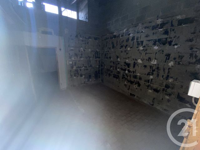 Appartement Local à vendre - 4 pièces - 106 m2 - Lisieux - 14 - BASSE-NORMANDIE