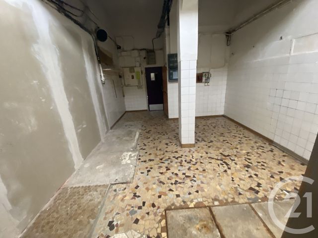 Appartement Local à vendre - 4 pièces - 106 m2 - Lisieux - 14 - BASSE-NORMANDIE