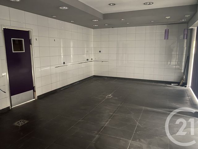 Appartement Local à vendre - 4 pièces - 106 m2 - Lisieux - 14 - BASSE-NORMANDIE