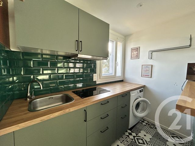 Appartement F1 à louer - 1 pièce - 27 m2 - Lisieux - 14 - BASSE-NORMANDIE