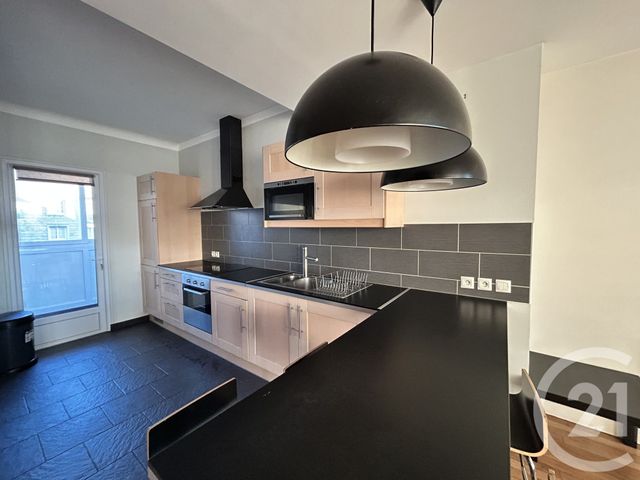 Appartement F2 &agrave; louer - 2 pi&egrave;ces - 55,10 m2 - Lisieux - 14 - BASSE-NORMANDIE