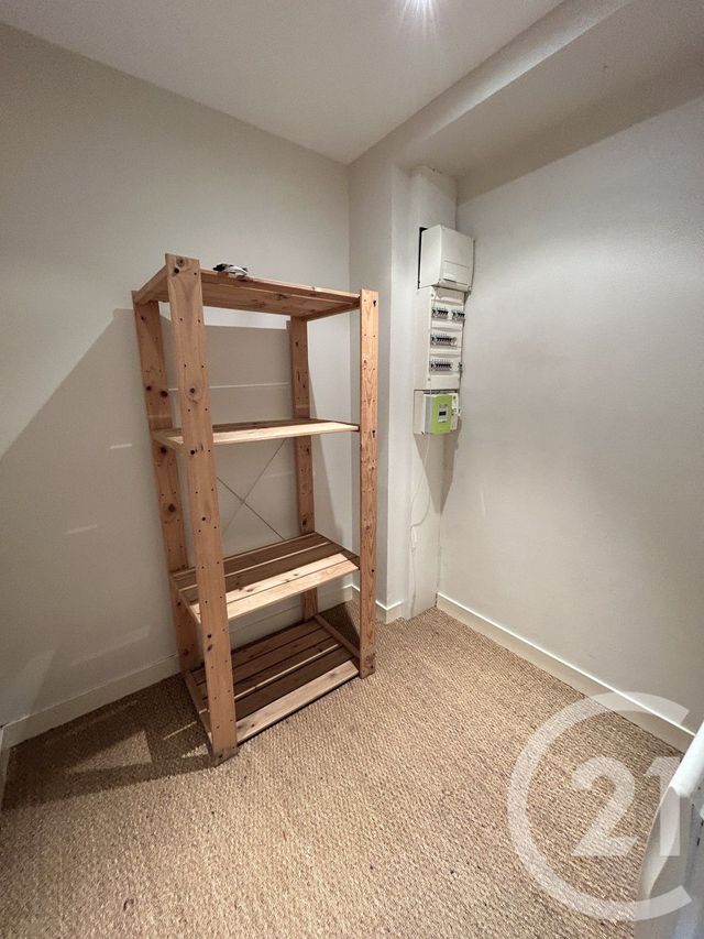 Appartement F2 &agrave; louer - 2 pi&egrave;ces - 55,10 m2 - Lisieux - 14 - BASSE-NORMANDIE