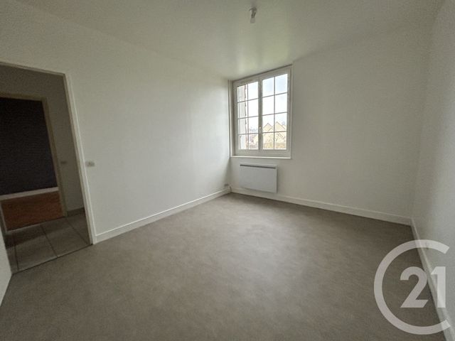 Appartement F3 &agrave; louer - 3 pi&egrave;ces - 55,86 m2 - Lisieux - 14 - BASSE-NORMANDIE