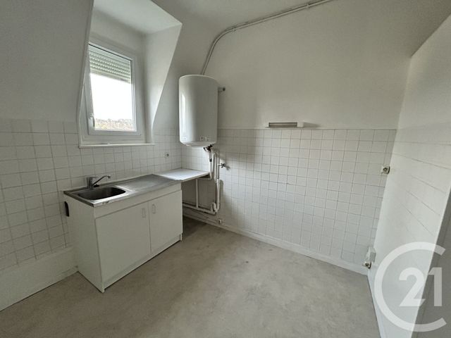 Appartement F2 &agrave; louer - 2 pi&egrave;ces - 33,36 m2 - Lisieux - 14 - BASSE-NORMANDIE