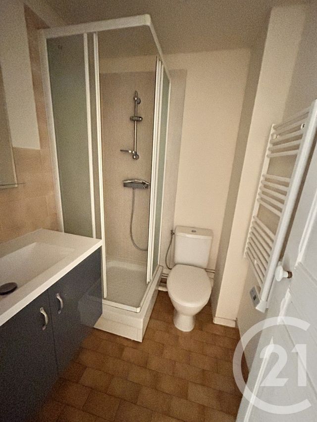 Appartement F2 &agrave; vendre - 2 pi&egrave;ces - 41 m2 - Lisieux - 14 - BASSE-NORMANDIE