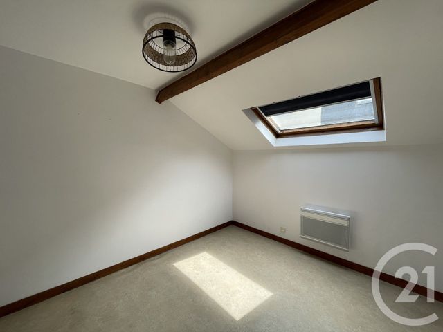 Appartement F3 bis &agrave; louer - 3 pi&egrave;ces - 61,30 m2 - Pont L Eveque - 14 - BASSE-NORMANDIE