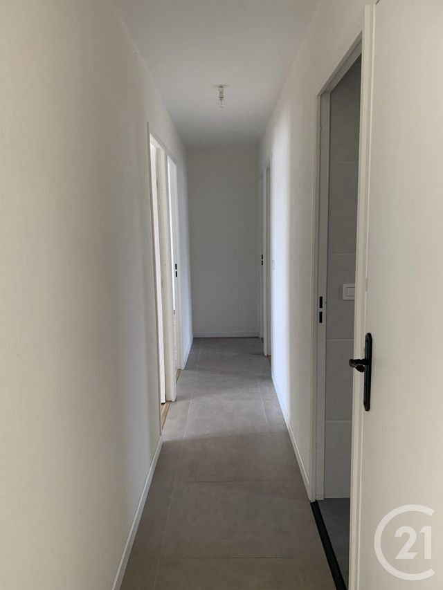 Maison &agrave; louer - 5 pi&egrave;ces - 103 m2 - Cambremer - 14 - BASSE-NORMANDIE