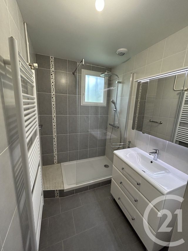 Maison &agrave; louer - 5 pi&egrave;ces - 103 m2 - Cambremer - 14 - BASSE-NORMANDIE