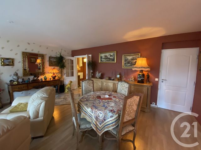 Appartement F4 &agrave; vendre - 4 pi&egrave;ces - 108,45 m2 - Lisieux - 14 - BASSE-NORMANDIE