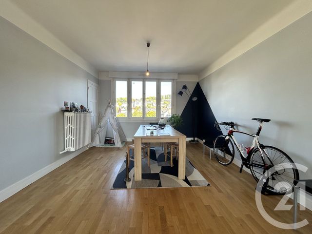 Appartement F3 &agrave; vendre - 3 pi&egrave;ces - 111,03 m2 - Lisieux - 14 - BASSE-NORMANDIE