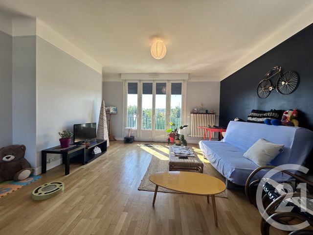 Appartement F3 &agrave; vendre - 3 pi&egrave;ces - 111,03 m2 - Lisieux - 14 - BASSE-NORMANDIE