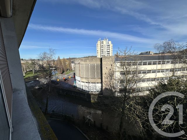 Appartement F5 &agrave; vendre - 5 pi&egrave;ces - 93,02 m2 - Lisieux - 14 - BASSE-NORMANDIE