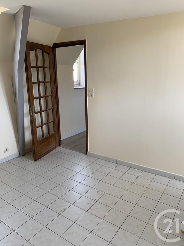Appartement F2 &agrave; louer - 2 pi&egrave;ces - 34 m2 - St Desir - 14 - BASSE-NORMANDIE