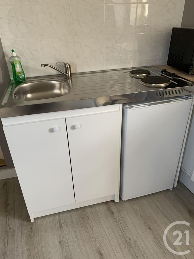 Appartement F2 &agrave; louer - 2 pi&egrave;ces - 34 m2 - St Desir - 14 - BASSE-NORMANDIE