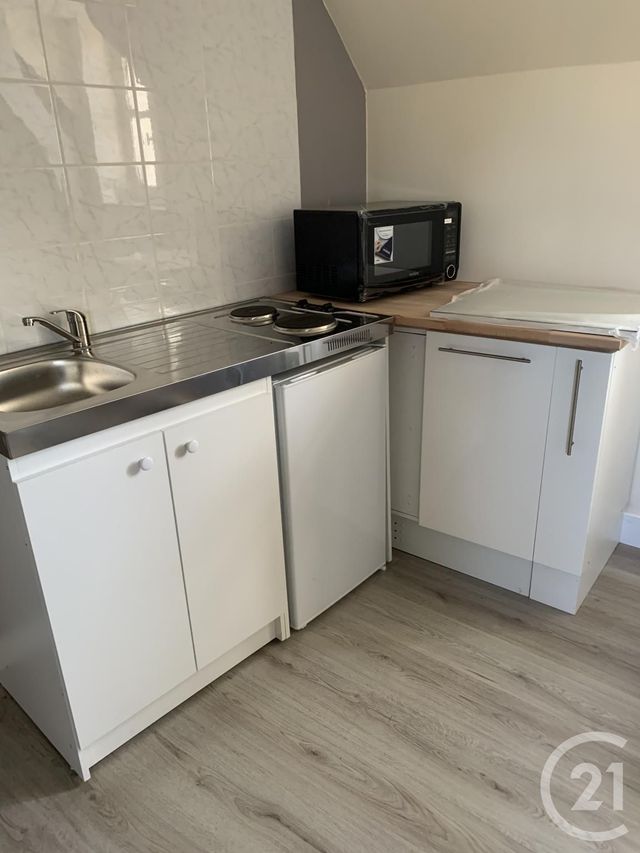 Appartement F2 &agrave; louer - 2 pi&egrave;ces - 34 m2 - St Desir - 14 - BASSE-NORMANDIE