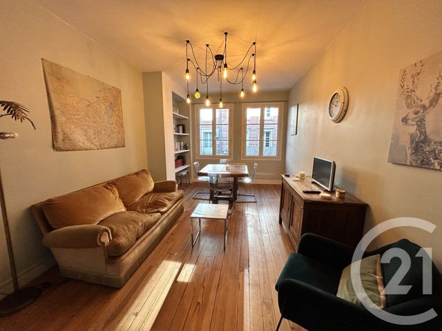 Appartement F2 &agrave; louer - 2 pi&egrave;ces - 47,50 m2 - Lisieux - 14 - BASSE-NORMANDIE