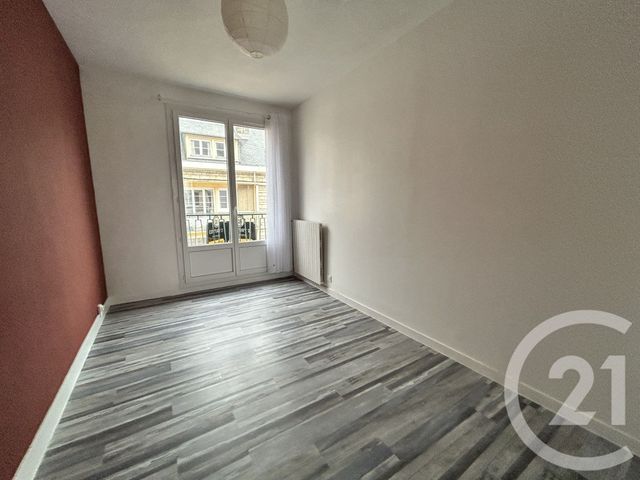 Appartement F3 &agrave; louer - 3 pi&egrave;ces - 63,54 m2 - Lisieux - 14 - BASSE-NORMANDIE