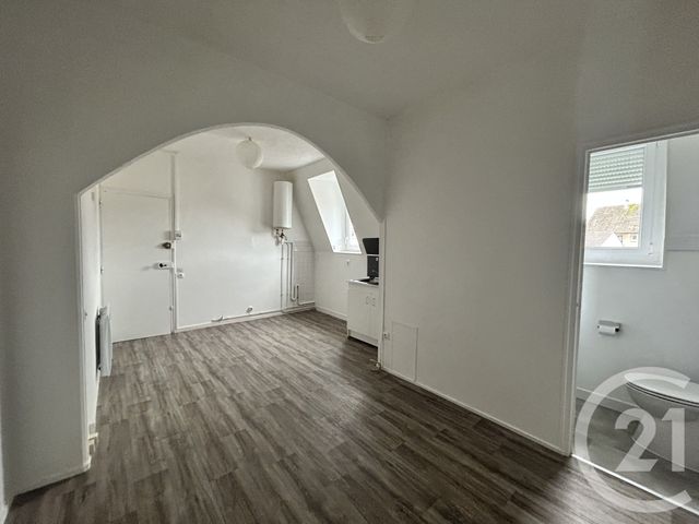 Appartement F2 &agrave; louer - 2 pi&egrave;ces - 27,41 m2 - Lisieux - 14 - BASSE-NORMANDIE