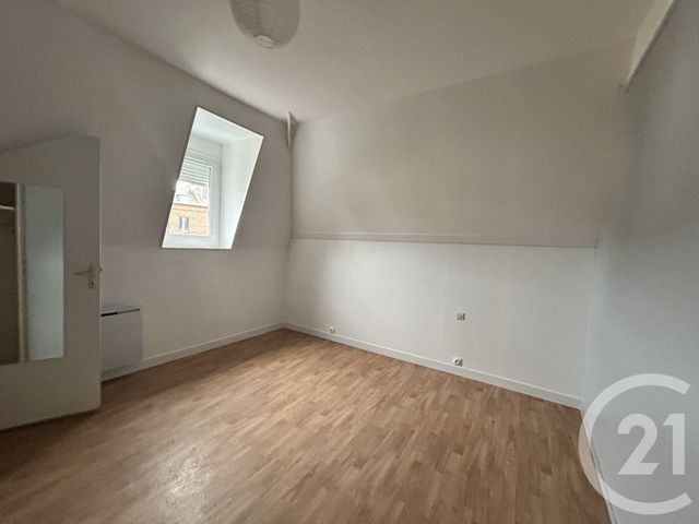Appartement F2 &agrave; louer - 2 pi&egrave;ces - 27,41 m2 - Lisieux - 14 - BASSE-NORMANDIE