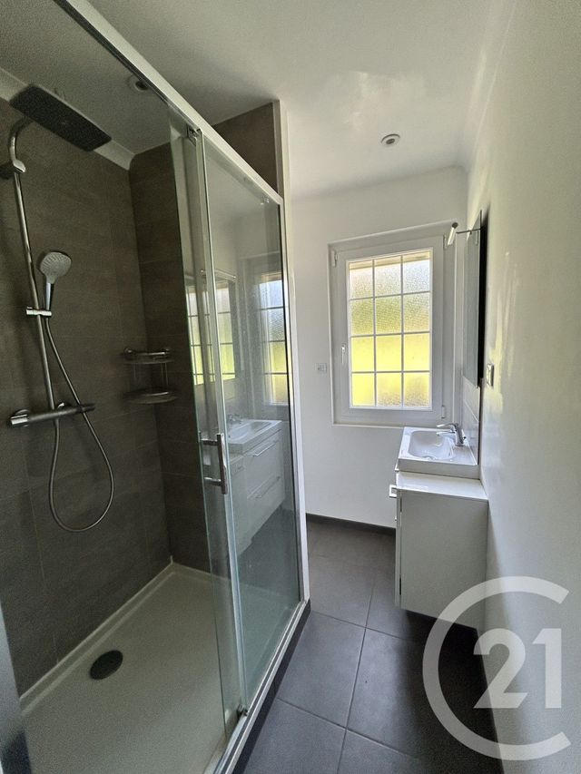 Maison &agrave; louer - 4 pi&egrave;ces - 93 m2 - Le Breuil En Auge - 14 - BASSE-NORMANDIE