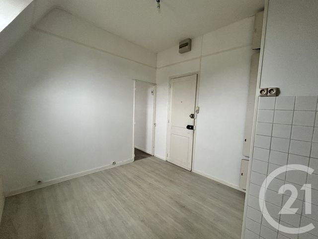 Appartement F2 &agrave; louer - 2 pi&egrave;ces - 27,41 m2 - Lisieux - 14 - BASSE-NORMANDIE