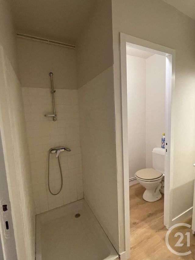 Appartement F1 &agrave; louer - 1 pi&egrave;ce - 31,31 m2 - Lisieux - 14 - BASSE-NORMANDIE