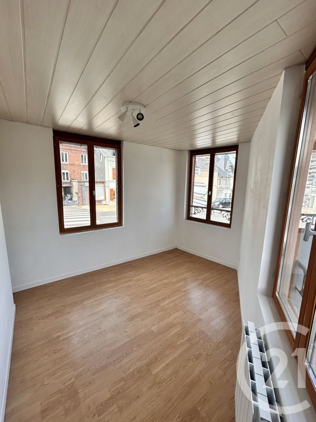 Appartement F3 &agrave; louer - 3 pi&egrave;ces - 45,80 m2 - St Desir - 14 - BASSE-NORMANDIE