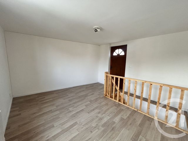 Appartement F3 &agrave; louer - 3 pi&egrave;ces - 45,80 m2 - St Desir - 14 - BASSE-NORMANDIE