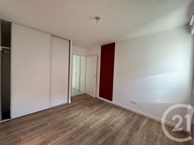 Appartement F2 bis &agrave; louer - 3 pi&egrave;ces - 55,07 m2 - Lisieux - 14 - BASSE-NORMANDIE