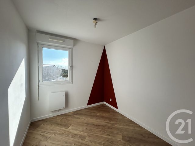 Appartement F2 bis &agrave; louer - 3 pi&egrave;ces - 55,07 m2 - Lisieux - 14 - BASSE-NORMANDIE