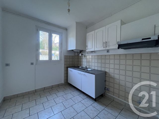 Appartement F2 &agrave; vendre - 2 pi&egrave;ces - 42,67 m2 - Lisieux - 14 - BASSE-NORMANDIE
